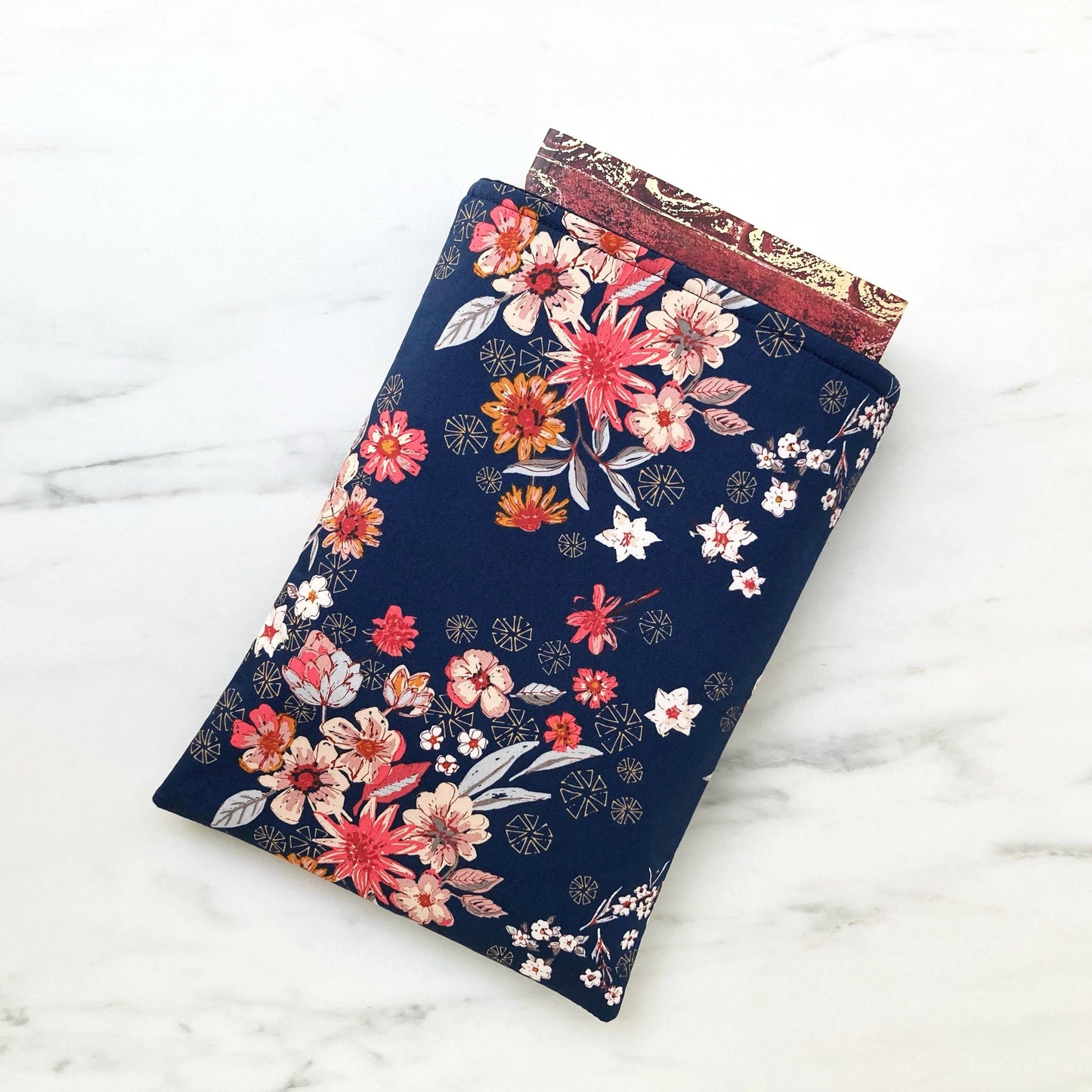Bouquet Book Sleeve